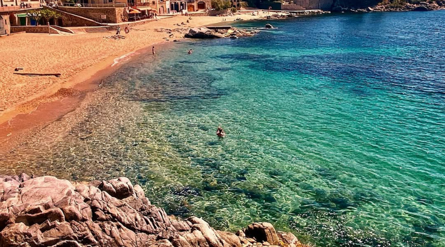 platja-canadell-calella-de-palafrugell