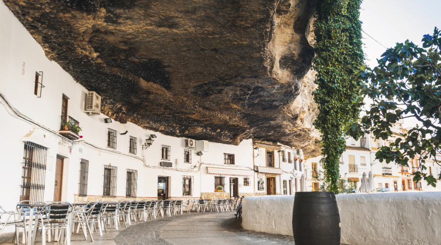 setenil-de-las-bodegas-ronda